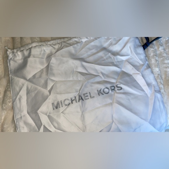 NWOT MICHAEL KORS JET SET STEEL BLUE SMOOTH PEBBLED LEATHER CROSSBODY 11.5Wx8.5L - Picture 10 of 10